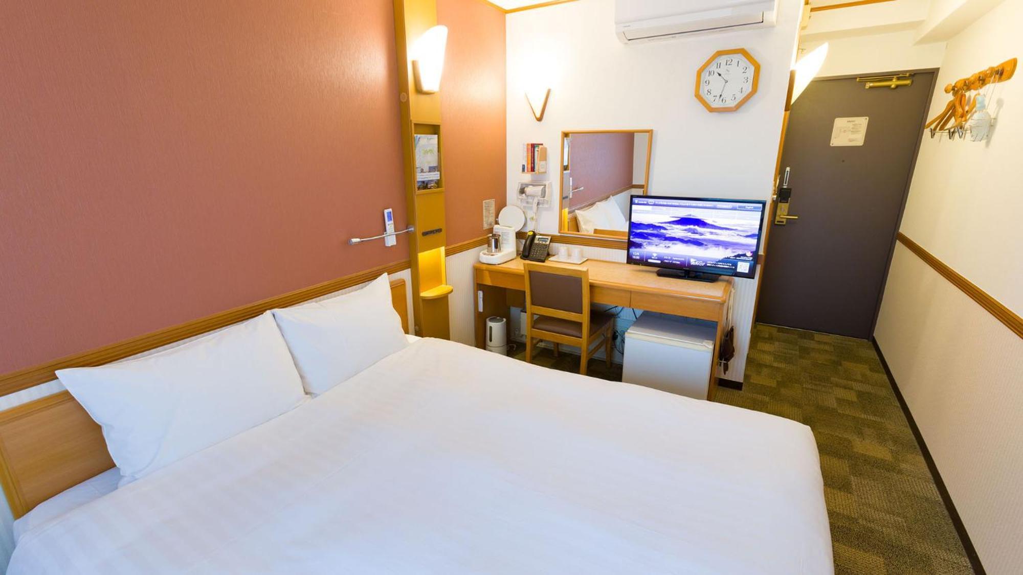 Toyoko Inn Hakata-Eki Bus Terminal Mae Фукуока Номер фото