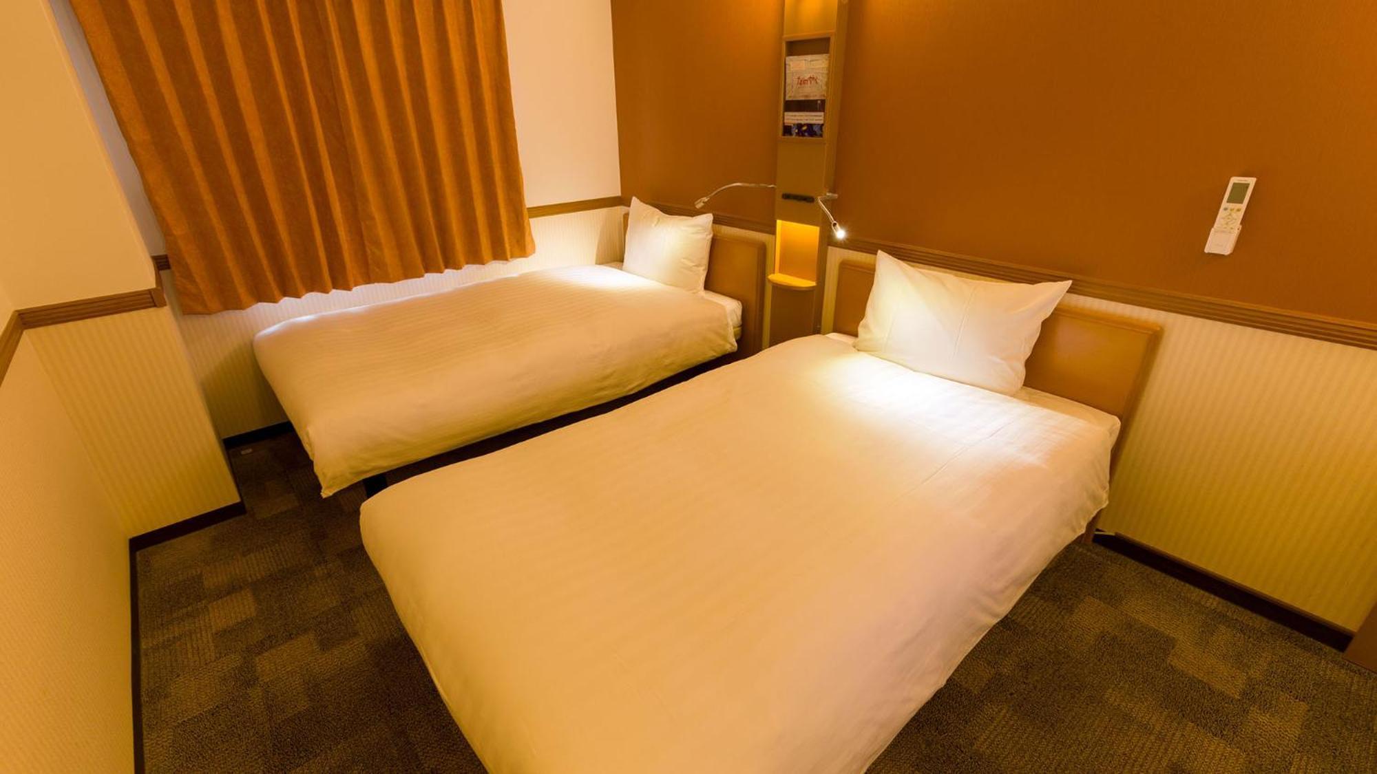 Toyoko Inn Hakata-Eki Bus Terminal Mae Фукуока Номер фото
